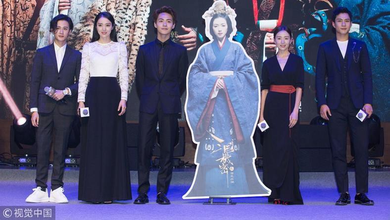 融资困难、IPO受阻,“挥别”新三板的唐人影视们何去何从?